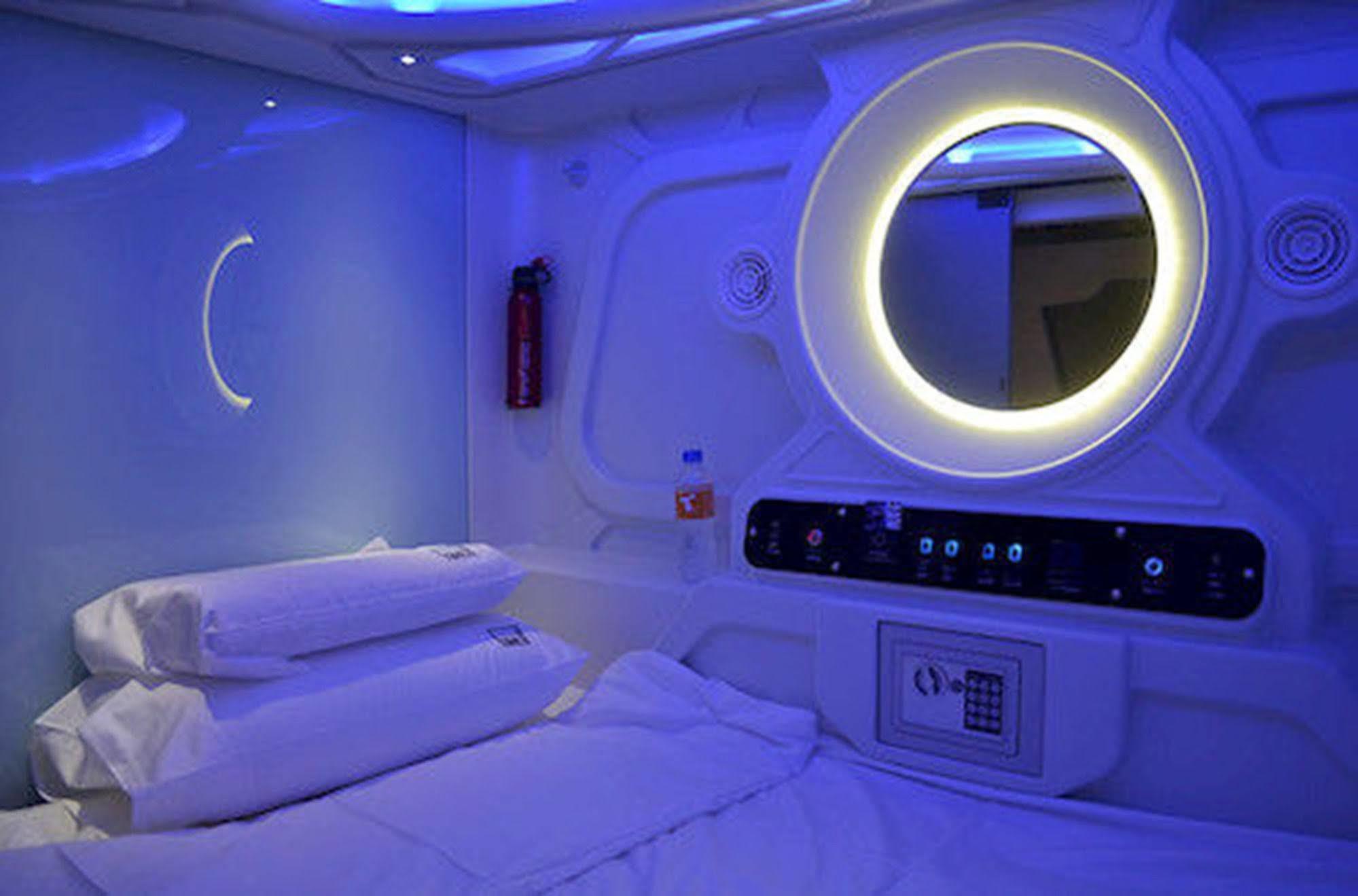 Time Capsule Hotel Τζωρτζ Τάουν Εξωτερικό φωτογραφία